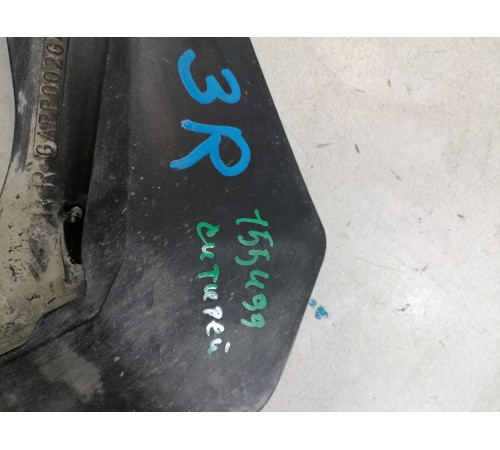 Брызговик задний правый