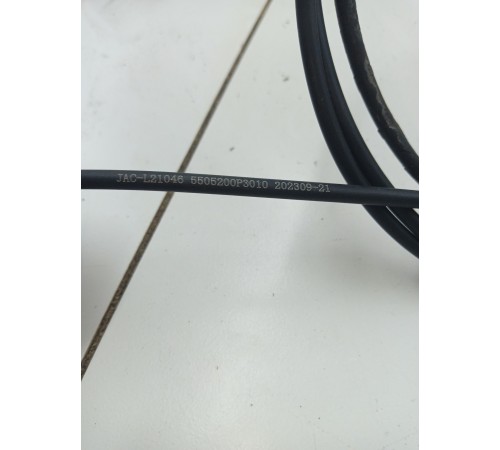 Трос открывания лючка бензобака