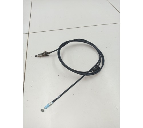 Трос открывания лючка бензобака