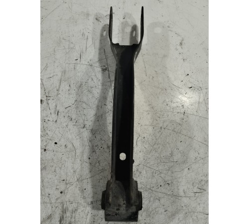 Рычаг подвески(задний правый)