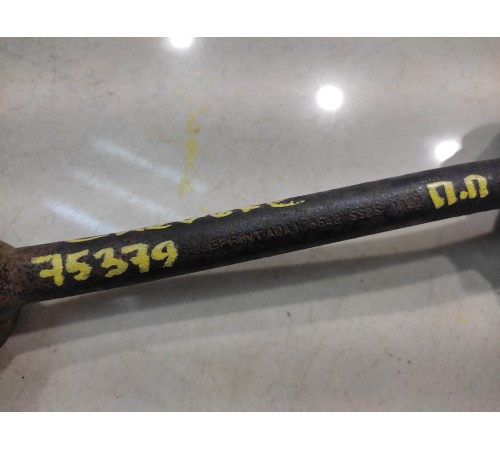 Стойка стабилизатора (передняя, правая)