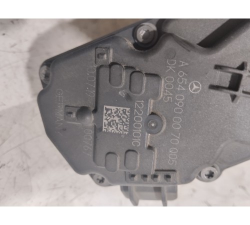 Дроссельная заслонка