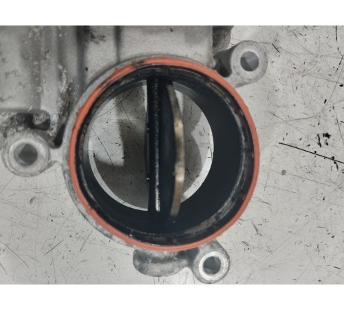 Дроссельная заслонка