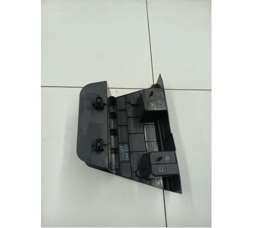 Отсек для хранения в багажнике левый