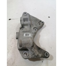 Кронштейн генератора