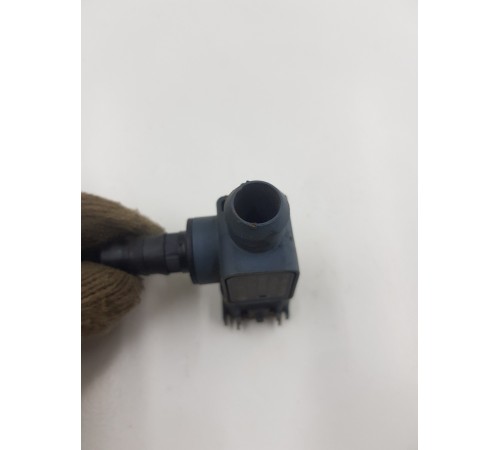 Датчик давления вакуумного усилителя тормозов