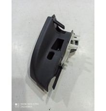 Направляющая ремня безопасности левая