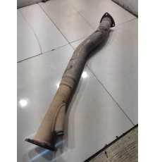 Промежуточная труба глушителя