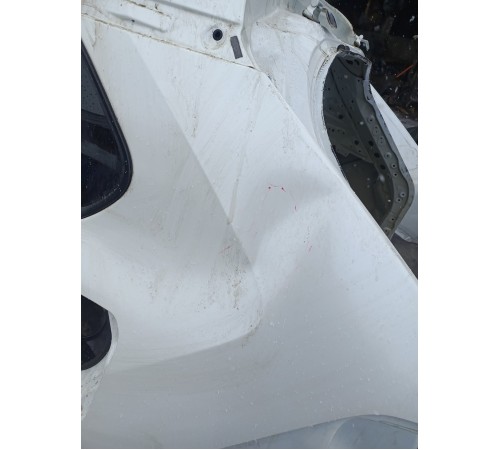 Крыло заднее левое Уценка