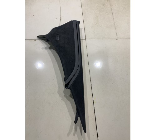 Обшивка стойки(задняя правая)