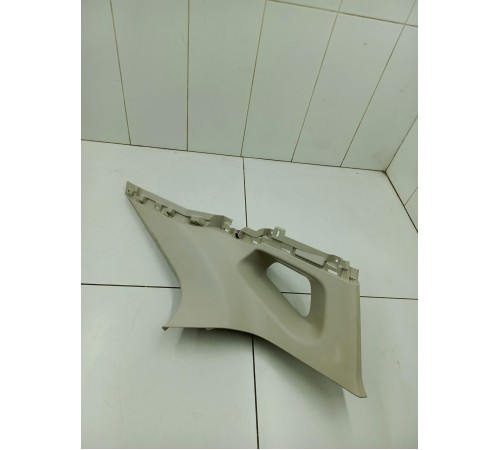 Обшивка стойки задняя правая