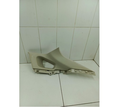 Обшивка стойки задняя правая
