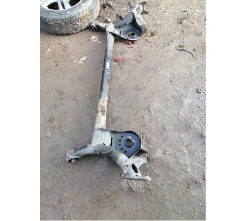 Балка задняя