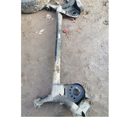 Балка задняя