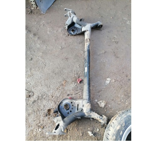 Балка задняя