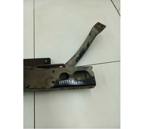 Балка крепления АКПП