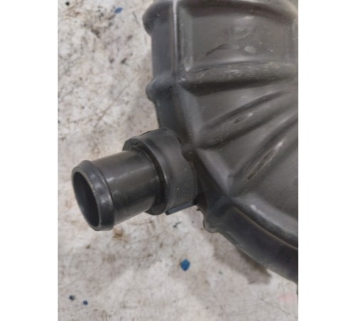 Патрубок воздушного фильтра