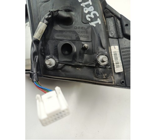 Зеркало левое