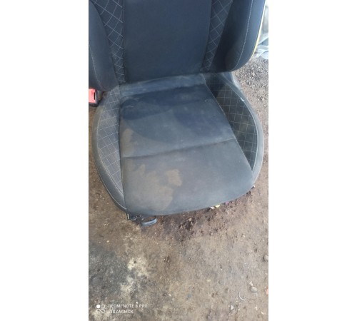 Сиденье переднее левое