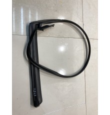 Уплотнитель двери (задний, правый)