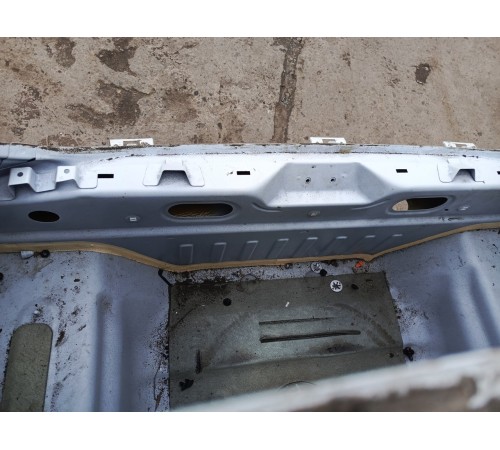 Панель задняя