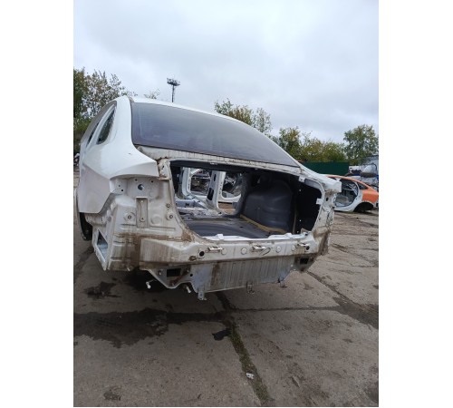 Панель задняя