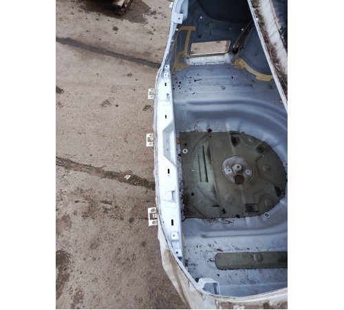 Панель задняя