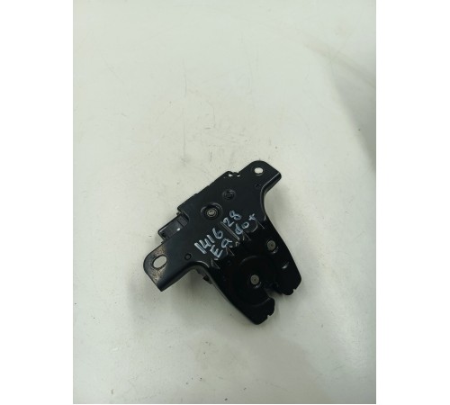 Замок крышки багажника