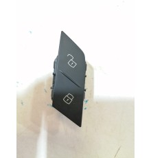 Кнопка блокировки дверей