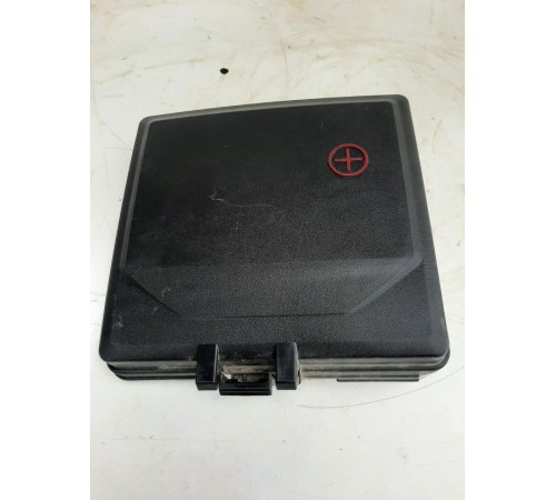 Крышка токораспределительной коробки