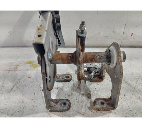 Ручной тормоз (ручник)