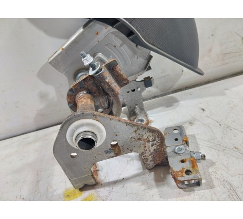 Ручной тормоз (ручник)