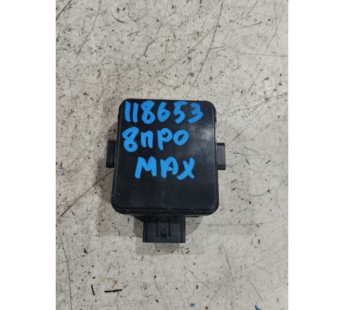 Датчик парктроника угловой правый