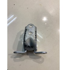 Петля двери (задняя, левая, нижняя)