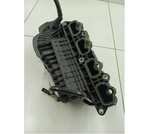 Коллектор впускной