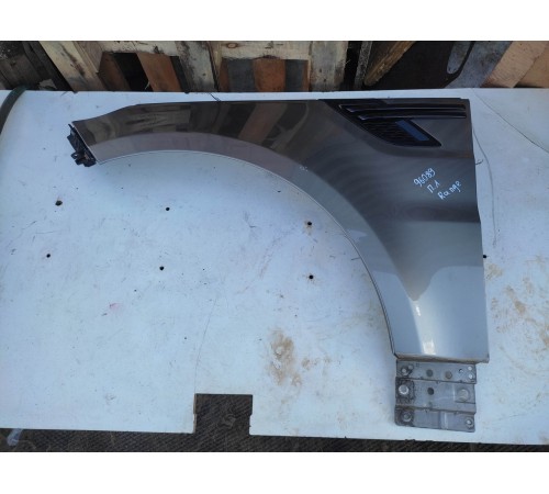 Крыло(переднее левое)