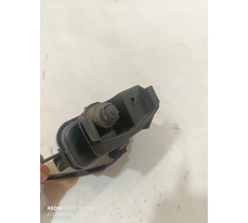 Привод лючка бензобака (замок) 