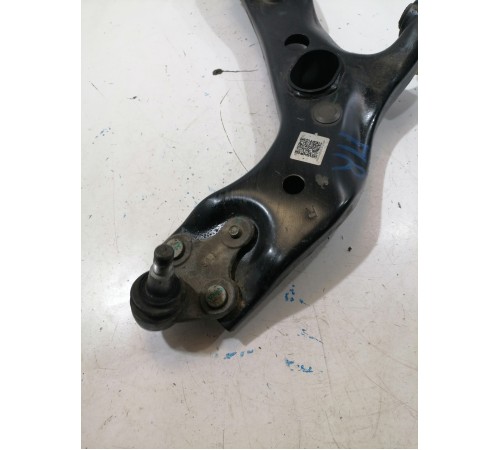 Рычаг подвески передний правый