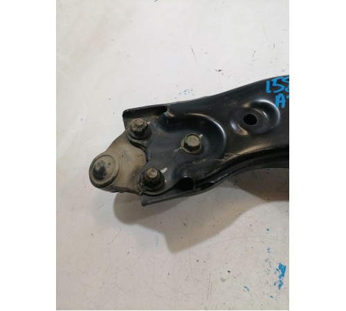 Рычаг подвески передний правый