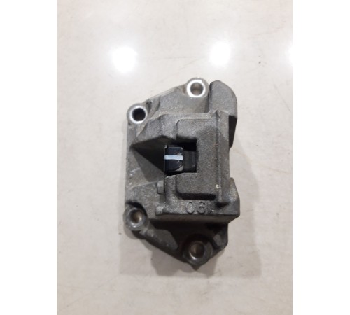 Кронштейн(крепление) двигателя