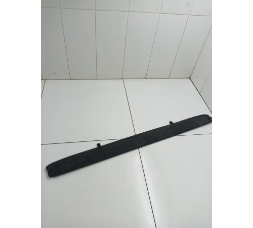 Шторка багажника