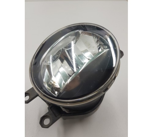 Фара противотуманная левая