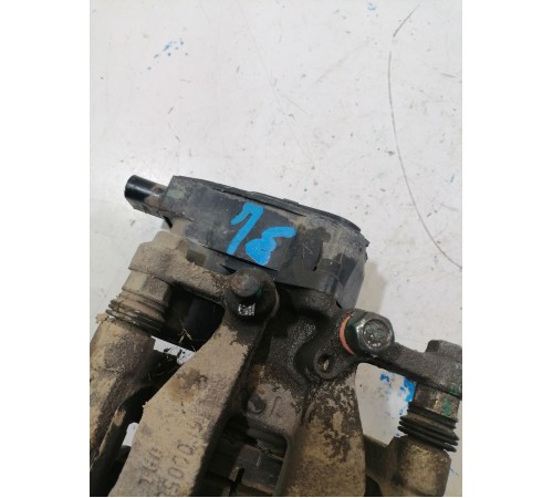 Суппорт задний левый