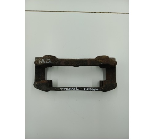 Скоба переднего суппорта,левая