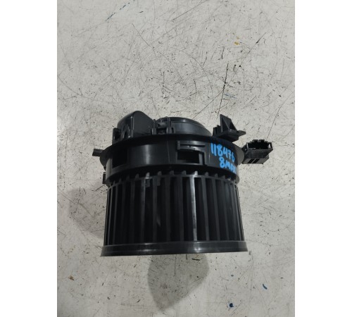 Моторчик отопителя печки