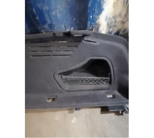 Обшивка багажного отсека правая