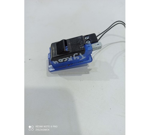 Плафон подсветки бардачка