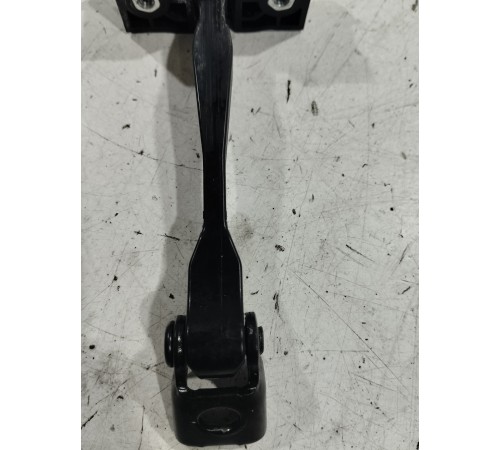 Ограничитель двери(задний левый)