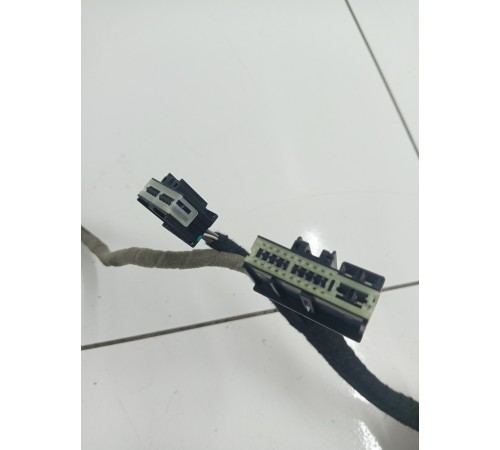 Электропроводка двери передняя правая