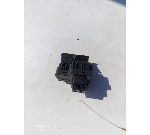 Кнопка ручника